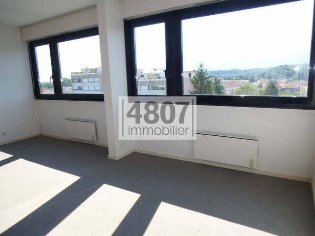 Vente appartement 2 pièces 51 m² à Saint-Julien-en-Genevois (74160)