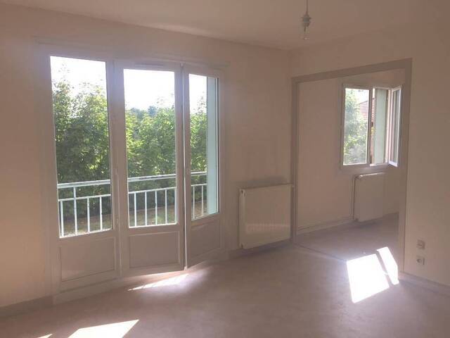 Location appartement 4 pièces 68.11 m² à Romans-sur-Isère (26100)