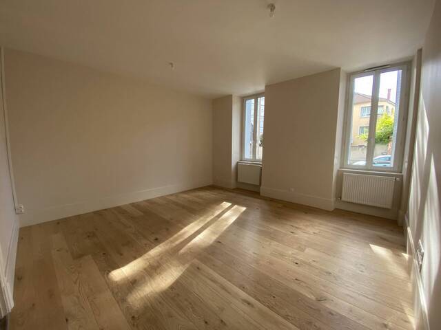 Location appartement 3 pièces 84.97 m² à Valence (26000)