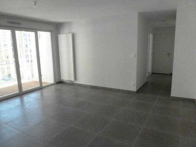 Location appartement 3 pièces 75.1 m² à Chambéry (73000) 4