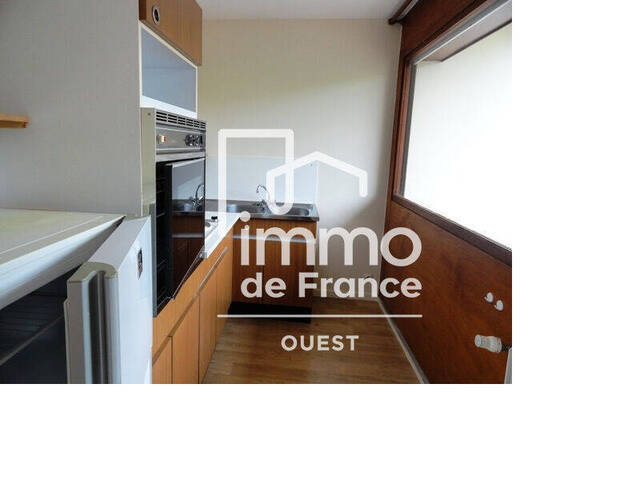 Location Appartement 1 pièce 37 m² Angers (49000)