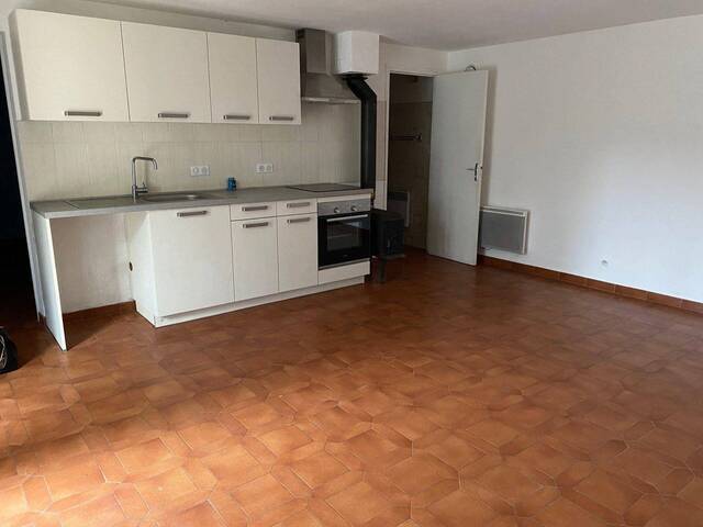 Location appartement 2 pièces 38.3 m² à Saint-Jean-le-Centenier (07580)