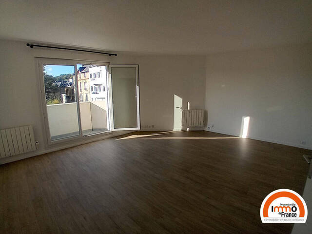 Location Appartement 3 pièces 73.19 m² Rouen (76000)