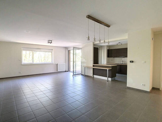 Location appartement 5 pièces 113.48 m² à Laval (53000)