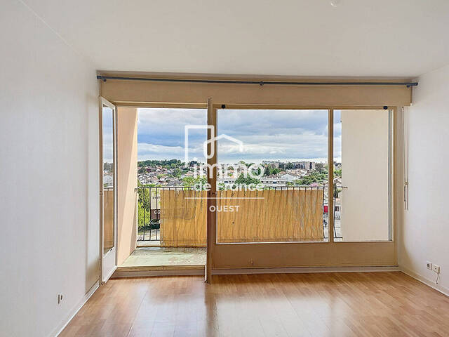 Vente appartement 3 pièces 65.23 m² à La Roche-sur-Yon (85000)