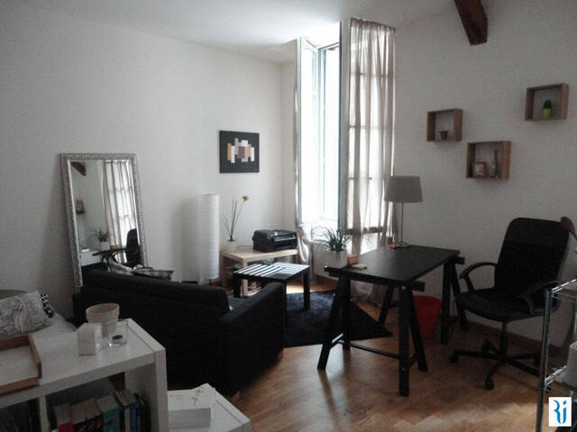 Location appartement 1 pièce 29.4 m² à Rouen (76000)