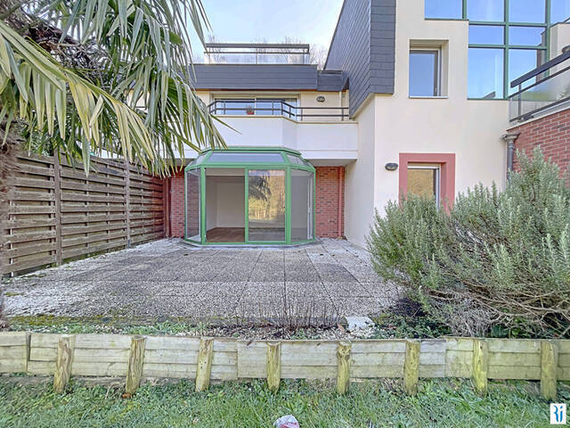 Vente appartement 5 pièces 135.16 m² à Mont-Saint-Aignan (76130)