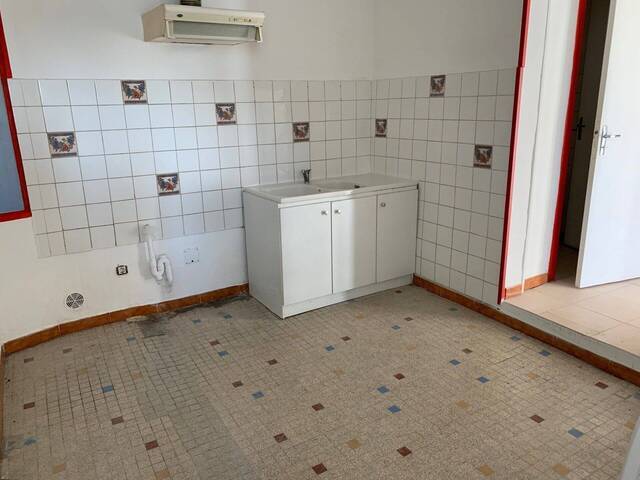 Location appartement 3 pièces 44 m² à Aubenas (07200)