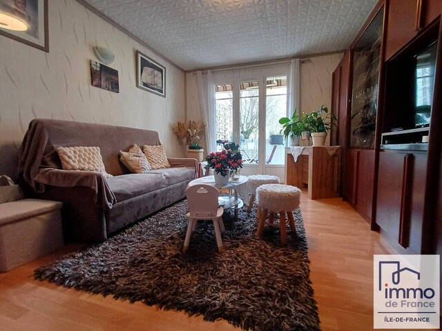 Vente appartement 4 pièces 64 m² à Choisy-le-Roi (94600)