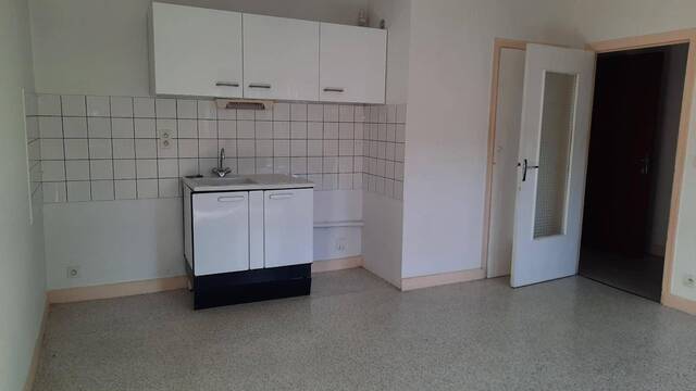 Location appartement 1 pièce 27 m² à Albertville (73200)