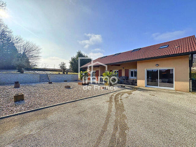 Vente maison 6 pièces 187 m² à Châtillon-en-Michaille (01200)