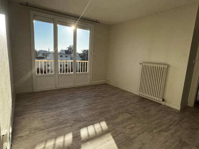 Location appartement 2 pièces 41.42 m² à Romans-sur-Isère (26100)