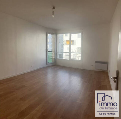 Vente appartement 4 pièces 76.8 m² à Cergy (95000) - CERGY LE HAUT