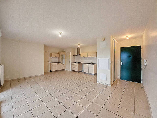 Location appartement 3 pièces 66.79 m² à Bourg-en-Bresse (01000)