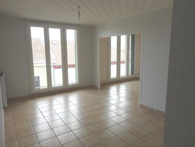 Location appartement 4 pièces 66.45 m² à Romans-sur-Isère (26100)