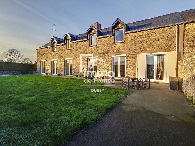 Vente maison 8 pièces 199 m² à Aron (53440)