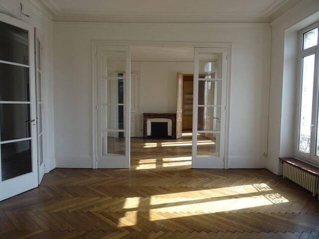 Vente appartement 7 pièces 194 m² à Valence (26000)
