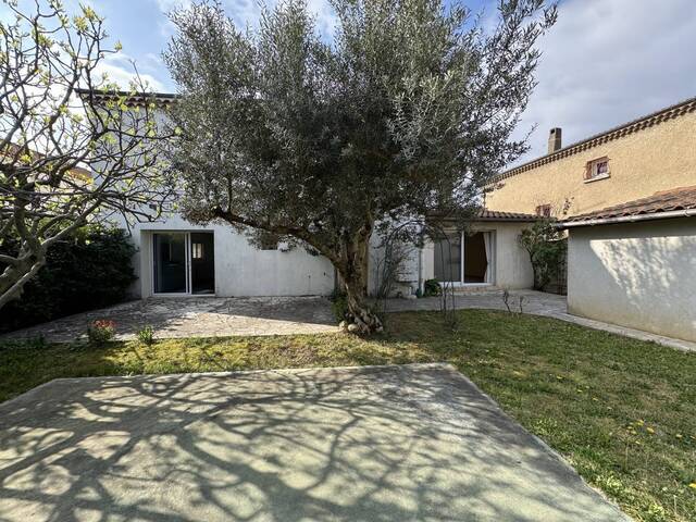 Vente maison 10 pièces 200 m² à Bourg-lès-Valence (26500)