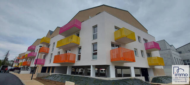 Location Appartement 1 pièce 23.91 m² Corbeil-Essonnes (91100)