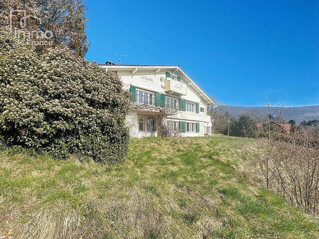 Vente maison demeure de prestige 10 pièces 380 m² à Gex (01170)