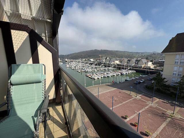 Vente appartement 4 pièces 76.2 m² à Dives-sur-Mer (14160)
