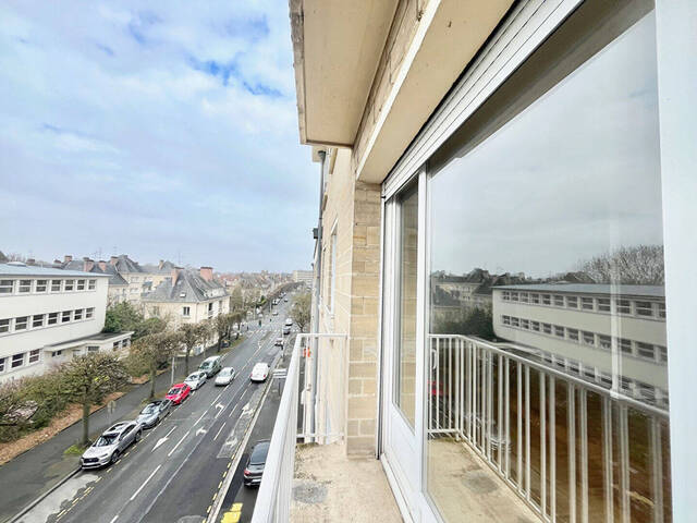 Vente appartement 5 pièces 101.06 m² à Caen (14000)