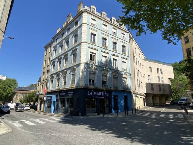 Vente immeuble 773 m² à Vienne (38200)