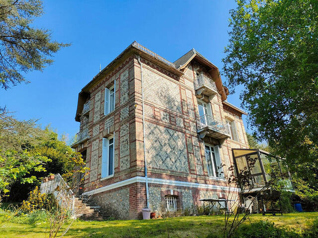 Vente maison 11 pièces 250 m² à Bolbec (76210)
