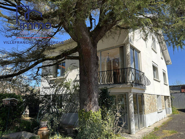 Vente maison 10 pièces 186 m² à Villefranche-de-Rouergue (12200)