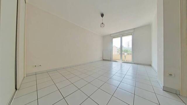 Location appartement t1 35 m² à Saint-Étienne (42100) CENTRE DEUX