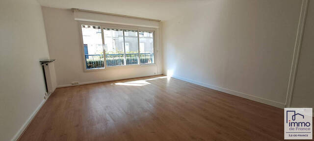 Location Appartement 6 pièces 125.49 m² Versailles (78000) Rive Droite