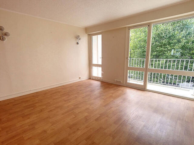 Location appartement 3 pièces 64.97 m² à Laval (53000)