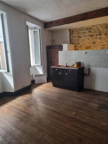 Location appartement 5 pièces 70.55 m² à Les Vans (07140) 4