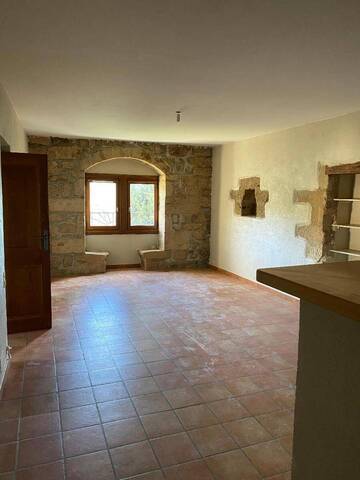 Location appartement 3 pièces 89 m² à Payzac (07230)