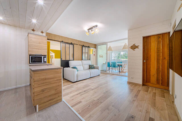 Vente appartement rez de jardin 4 pièces 55.92 m² à Le Grau-du-Roi (30240) Centre Ville