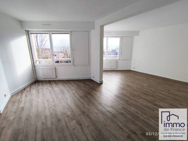 Vente appartement 2 pièces 42.29 m² à Cergy (95000) - 3 fontaines