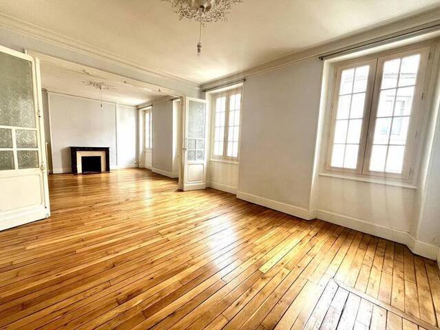 Location appartement t5 105 m² à Rodez (12000) Centre Ancien