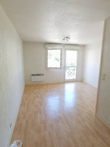 Location appartement 1 pièce 21.66 m² à Évreux (27000)