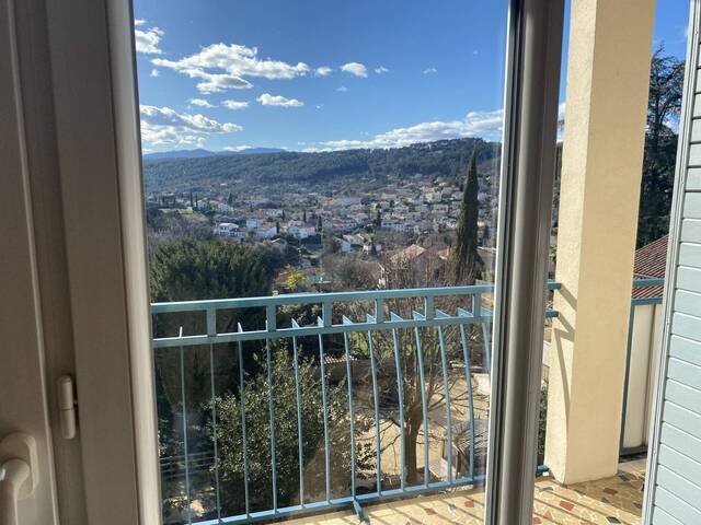 Vente appartement 3 pièces 64 m² à Aubenas (07200)