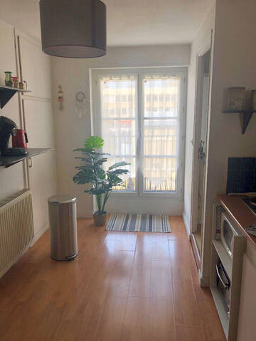 Location Appartement 2 pièces 36.82 m² Mâcon (71000) CITE ADMINISTRATIVE HORS CENTRE-VILLE