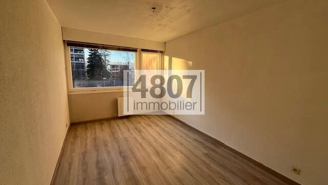 Vente appartement 3 pièces 72 m² à Saint-Julien-en-Genevois (74160)