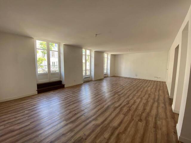 Location appartement 4 pièces 120.47 m² à Valence (26000)