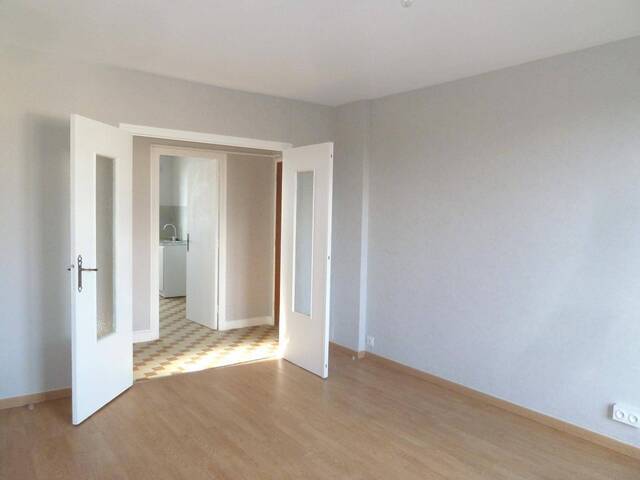 Location Appartement 4 pièces 67.11 m² Romans-sur-Isère (26100) 5