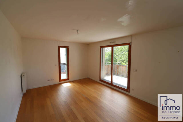 Location Appartement 2 pièces 61.95 m² Viry-Châtillon (91170)