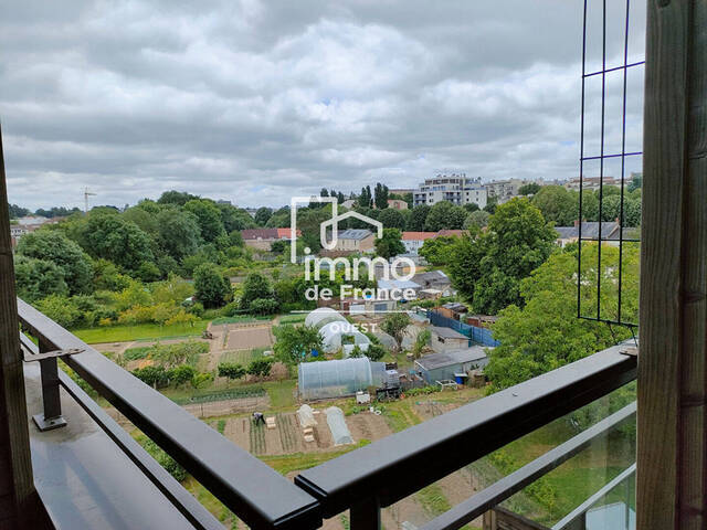 Location Appartement 1 pièce 21.59 m² La Roche-sur-Yon (85000)