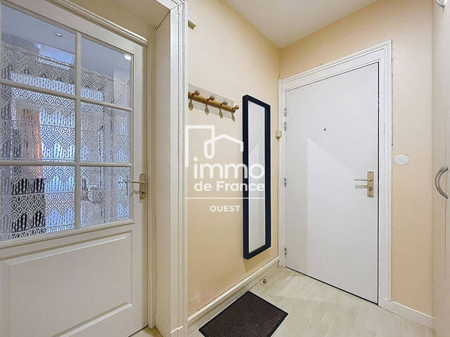 Vente appartement 2 pièces 62 m² à La Roche-sur-Yon (85000)