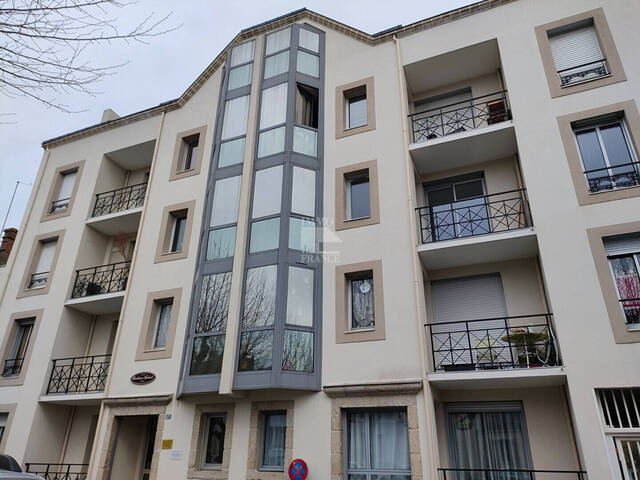 Location appartement 3 pièces 60.38 m² à La Roche-sur-Yon (85000)