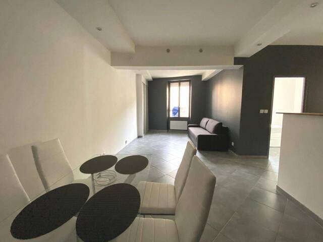 Location appartement 2 pièces 46.6 m² à Valence (26000)