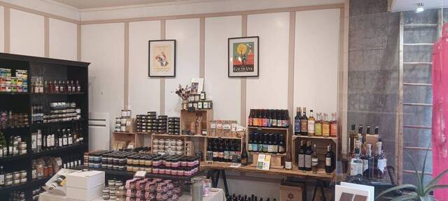 Location local commercial à Rodez (12000)