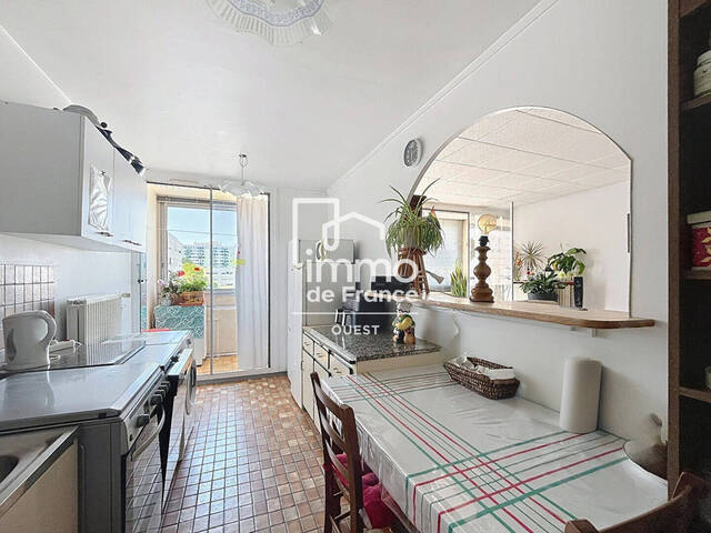 Vente appartement 3 pièces 70 m² à La Roche-sur-Yon (85000)